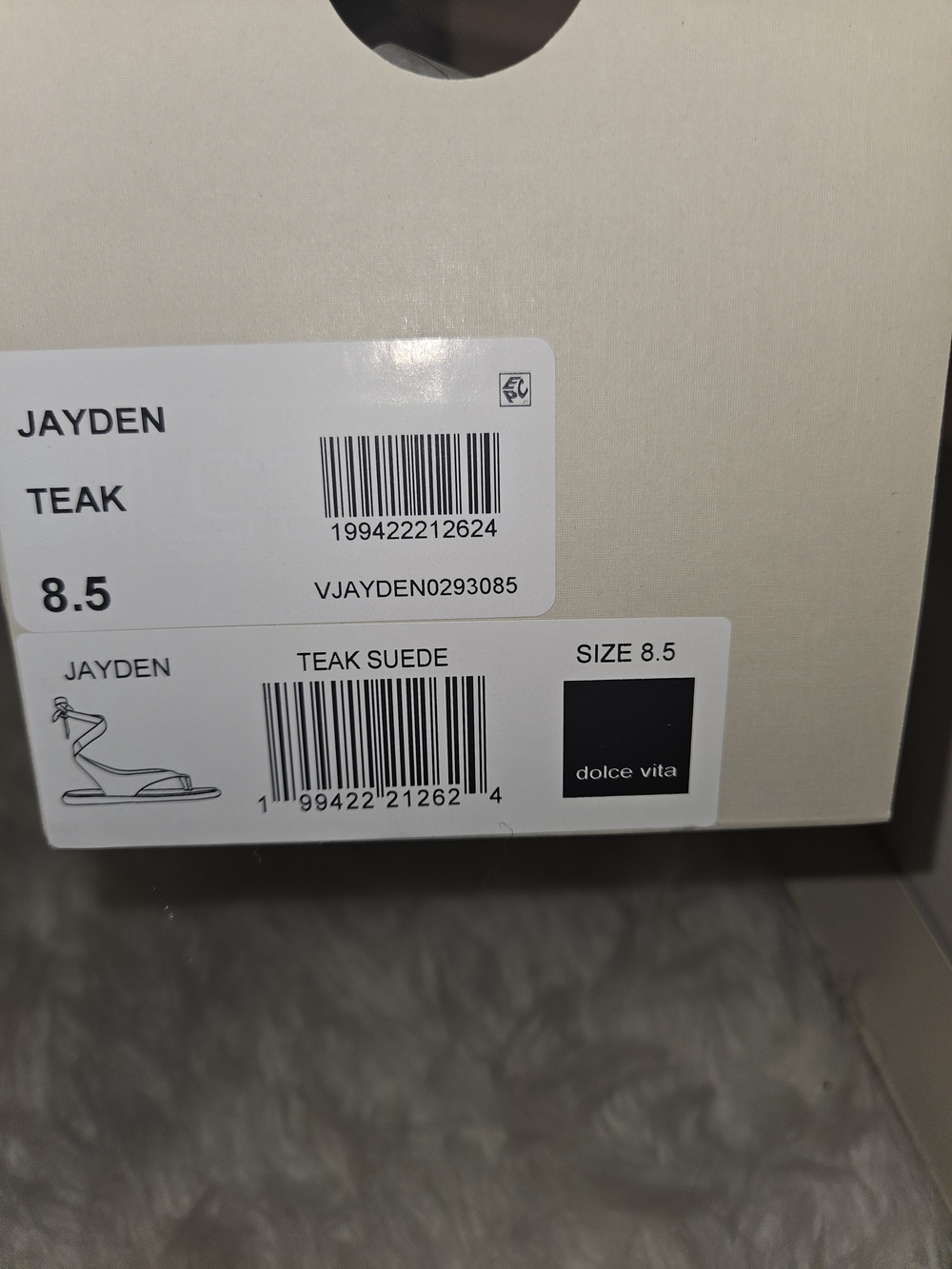 Dolce Vita Jayden Sandal - Picture 6 of 6